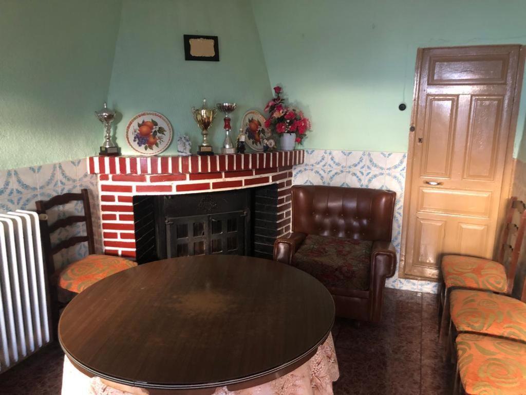 La Chimenea De La Tia Engracia Villa รุยเดรา ภายนอก รูปภาพ